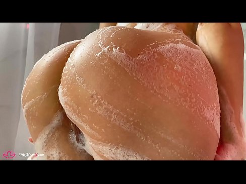 ❤️ Brunette Masturbates obo pẹlu Vibrator to Intense Orgasm ni Shower ❤️❌ si wa ❤